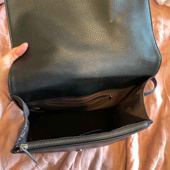 Matt + Nat Backpack - Picture 2 of 4